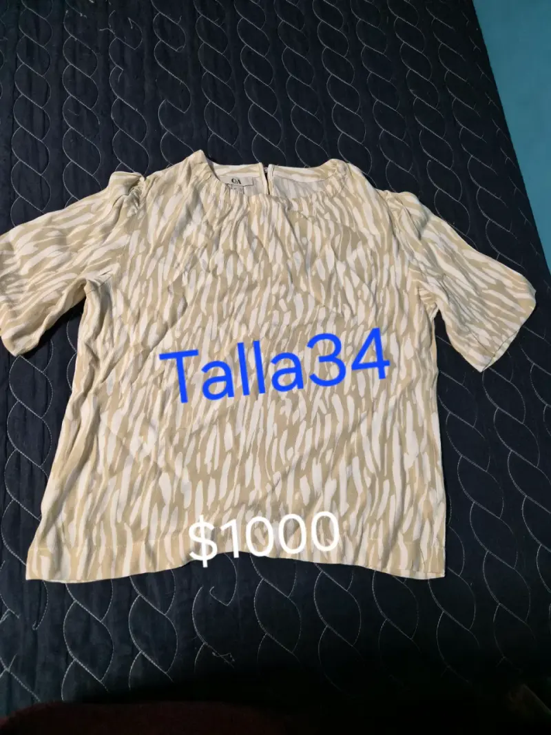 Polera verde con diseño 'Dreamer' talla M - 4