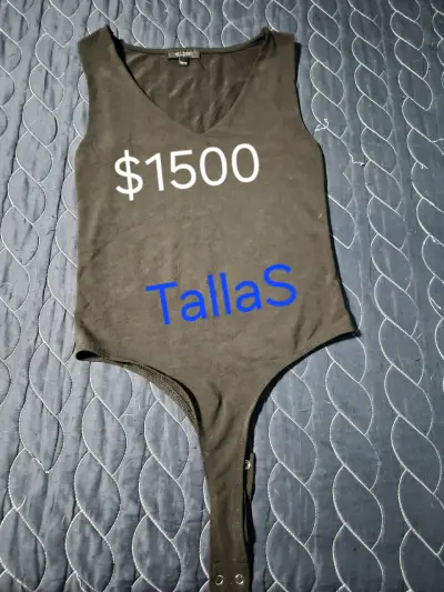 Polerón beige talla S en buen estado - miniatura 2