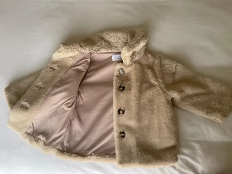 Abrigo de piel sintética beige para bebé - 1