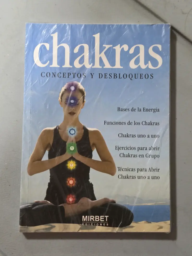 Libro Chakras: Conceptos y Desbloqueos