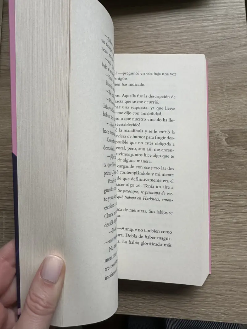 Libro 'No es amor' de Ali Hazelwood - 3