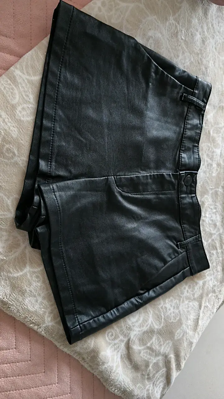 Shorts de cuero sintético negro mujer talla 36 - 1