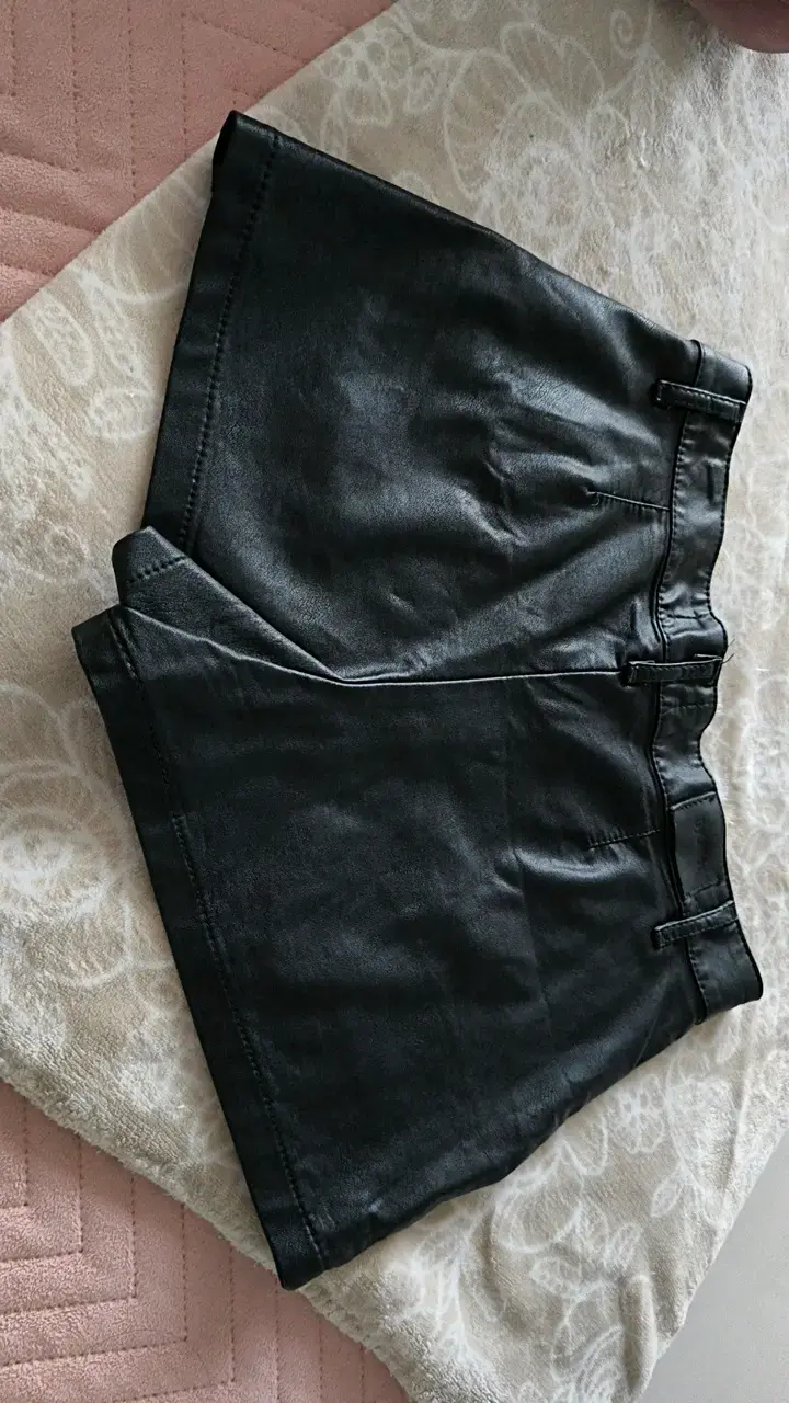 Shorts de cuero sintético negro mujer talla 36 - 2