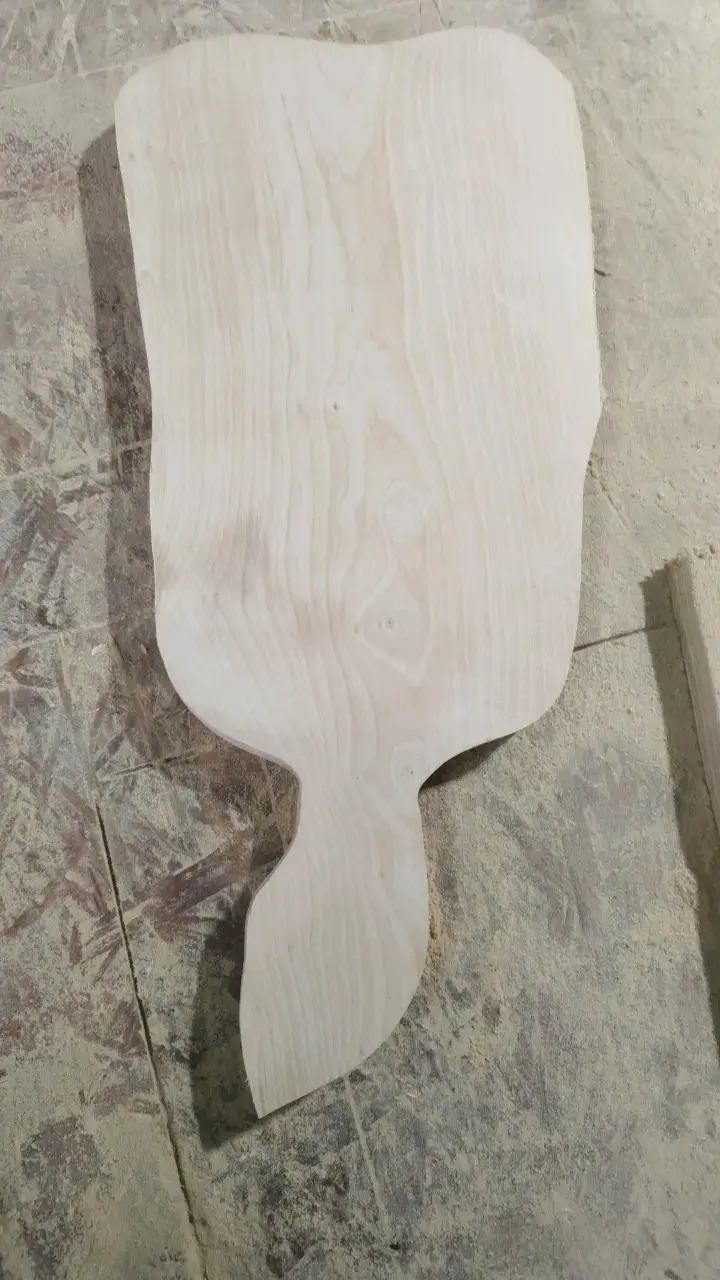 Tabla de madera artesanal decorativa - 1