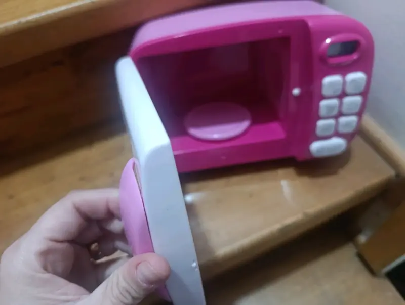 Horno microondas de juguete rosa - 4