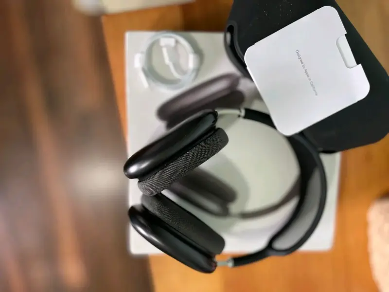 Apple AirPods Max (1.ª generación, Lightning) - 5
