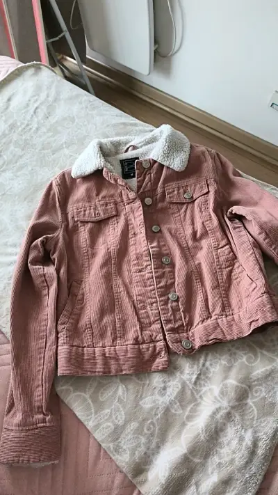 Chaqueta de pana rosa con forro de borrego - miniatura 2