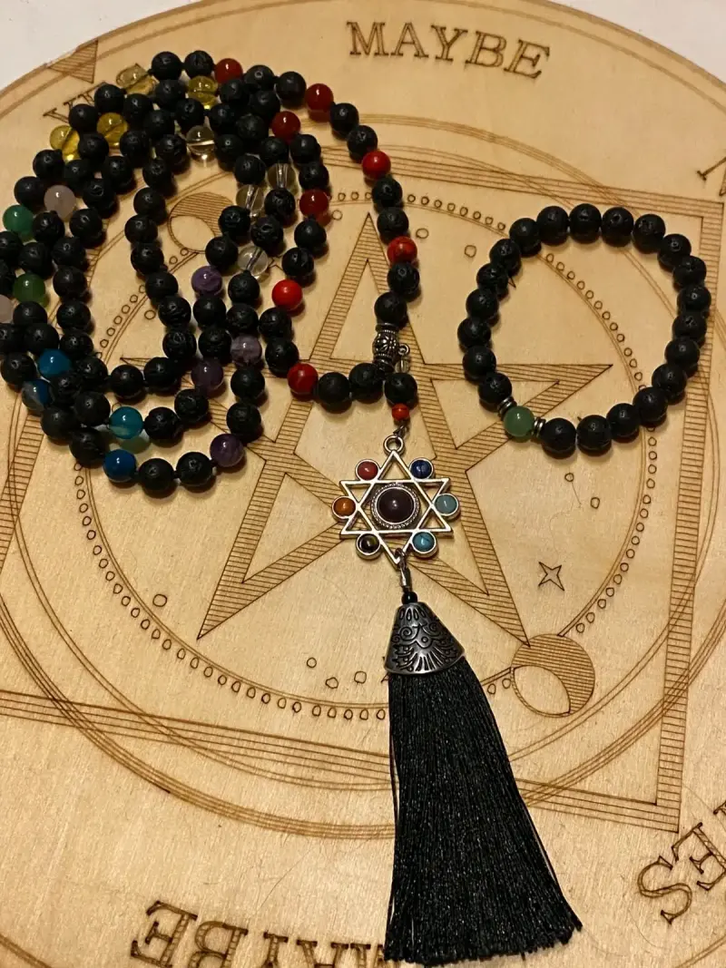 Japa mala 108 cuentas piedra volcánica y piedras