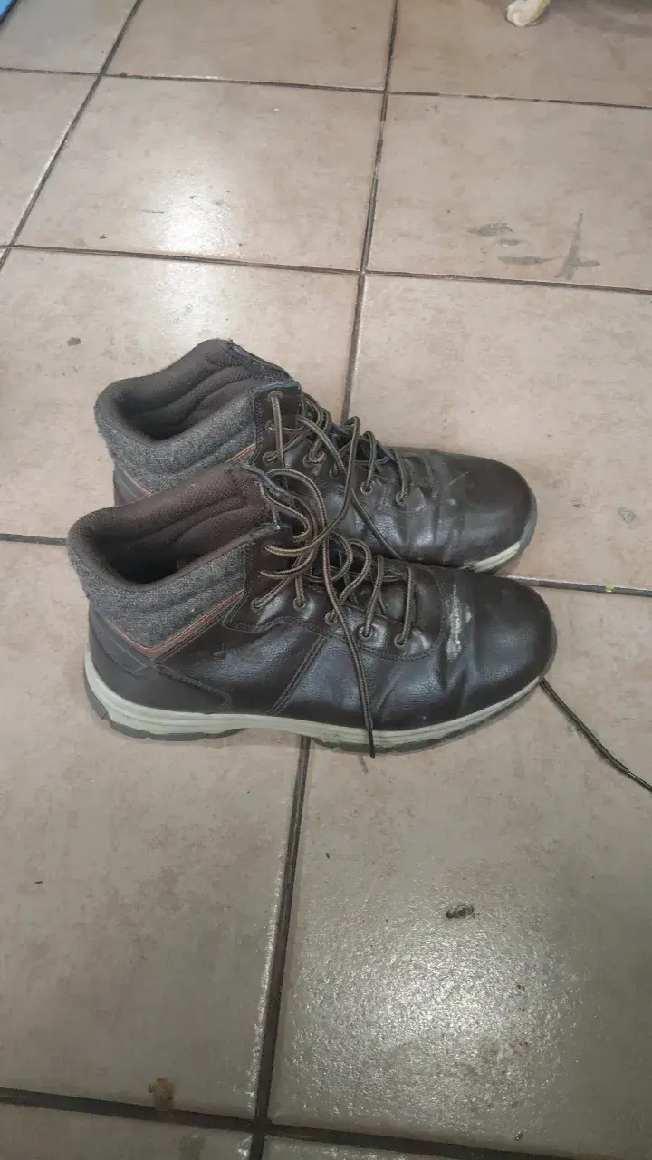 Botas de cuero marrón para hombre - 1