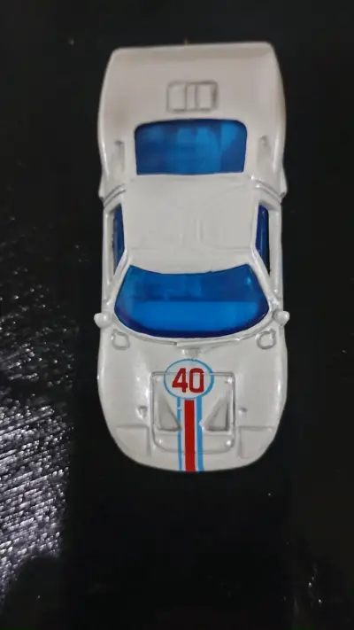hot wheels ford gt 40 - miniatura 1