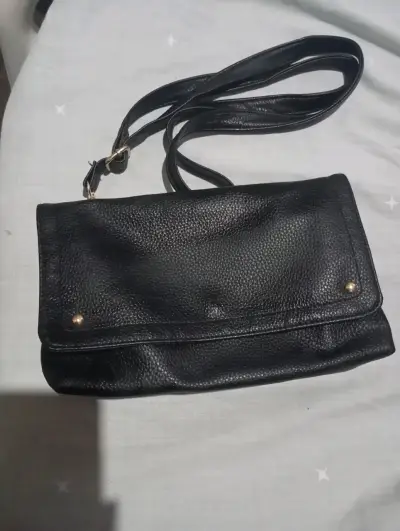 Cartera de cuero negra con cierre magnético - miniatura 3