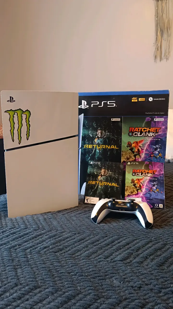 Consola PS5 edición digital con juegos incluidos - 1