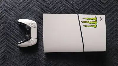 Consola PS5 edición digital con juegos incluidos - miniatura 4