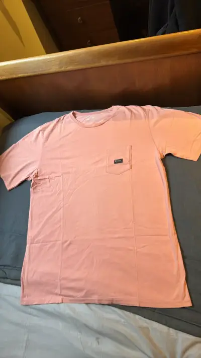 Polera color salmón  con bolsillo marca Froens - miniatura 2