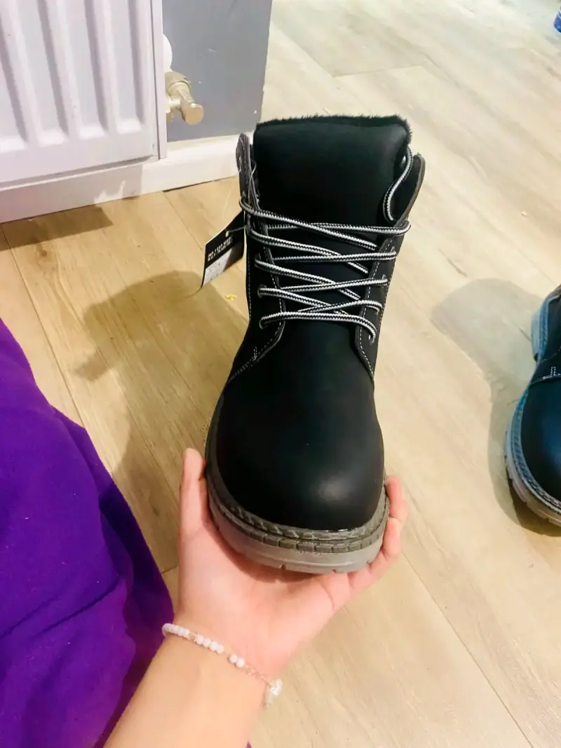 Botas negras de cuero con forro térmico - 2