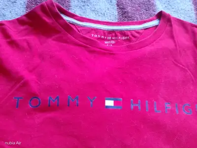 Polera Tommy Hilfiger roja manga larga - miniatura 3