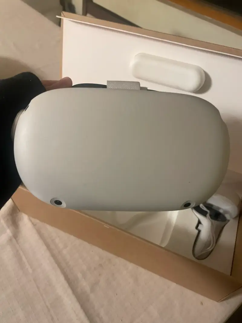 Oculus Meta Quest 2 128GB - 3