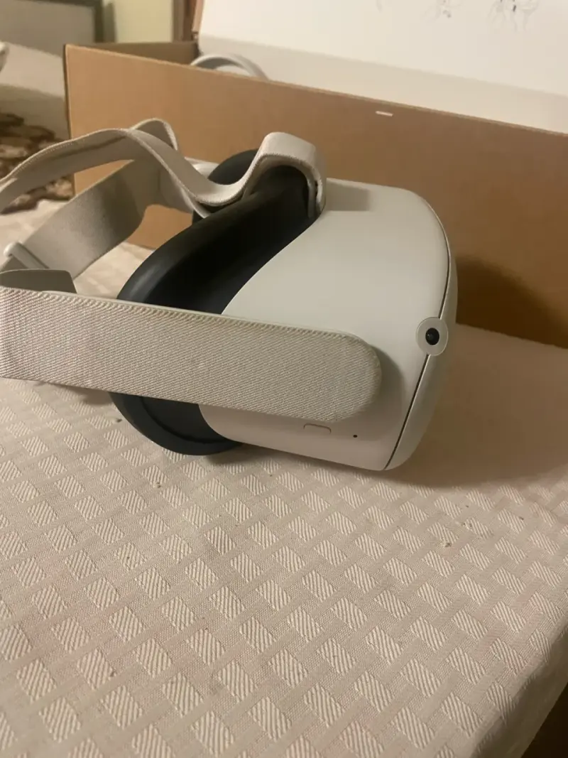 Oculus Meta Quest 2 128GB - 4