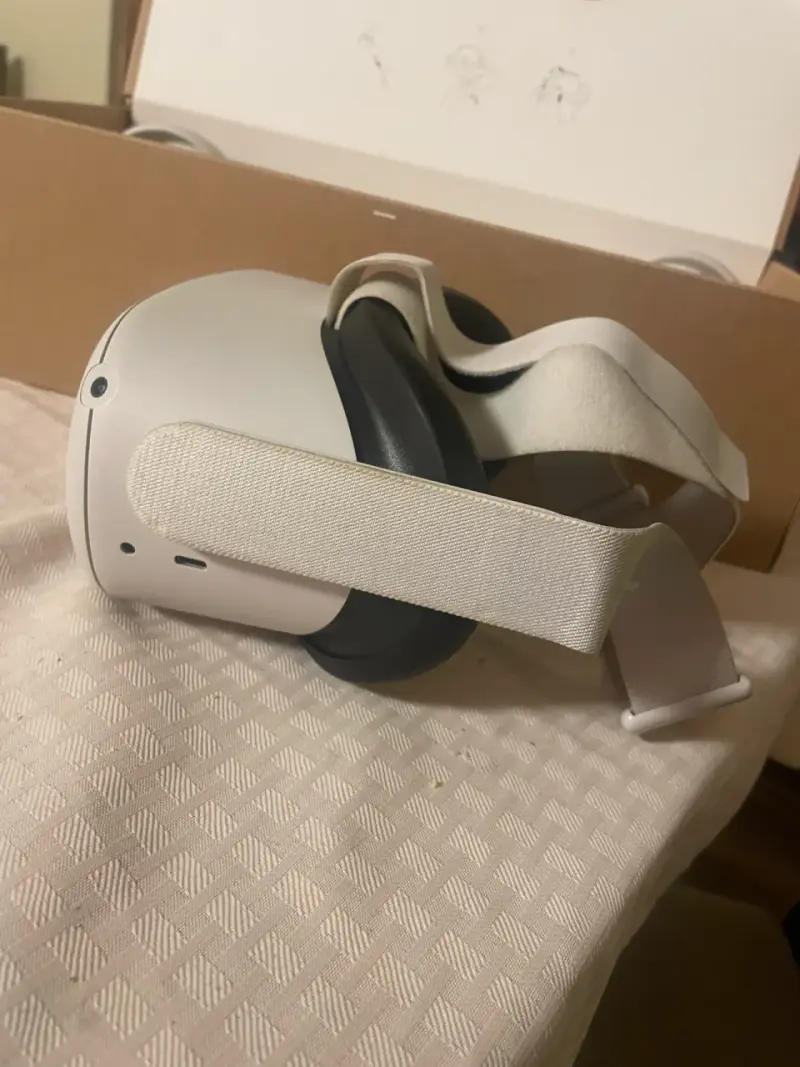 Oculus Meta Quest 2 128GB - 5