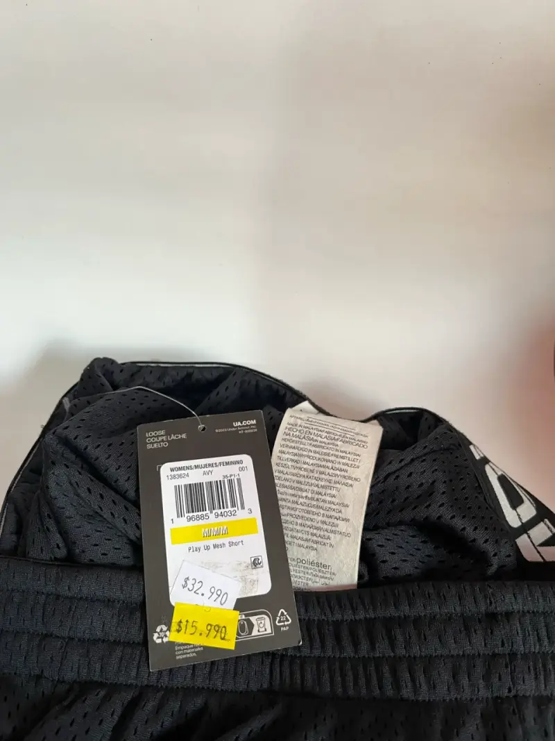 Short deportivo Under Armour negro - 4