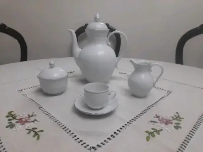 Juego de café de porcelana Florencia - miniatura 1