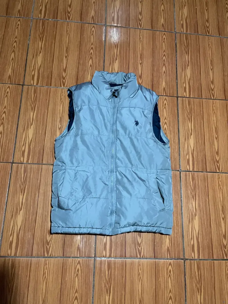 Chaleco sin mangas azul claro para hombre - 1