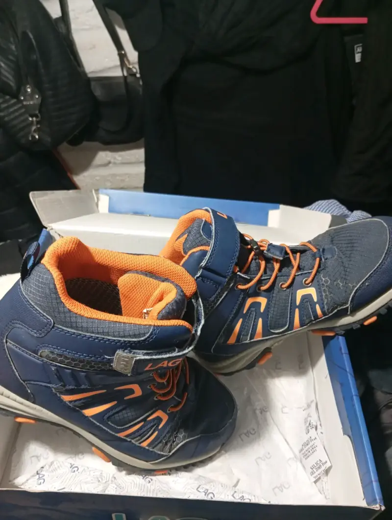 Zapatillas deportivas azules para niños - 1