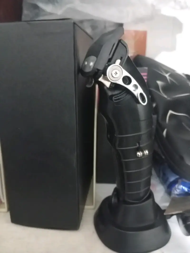 Máquina cortapelo profesional recargable - 1