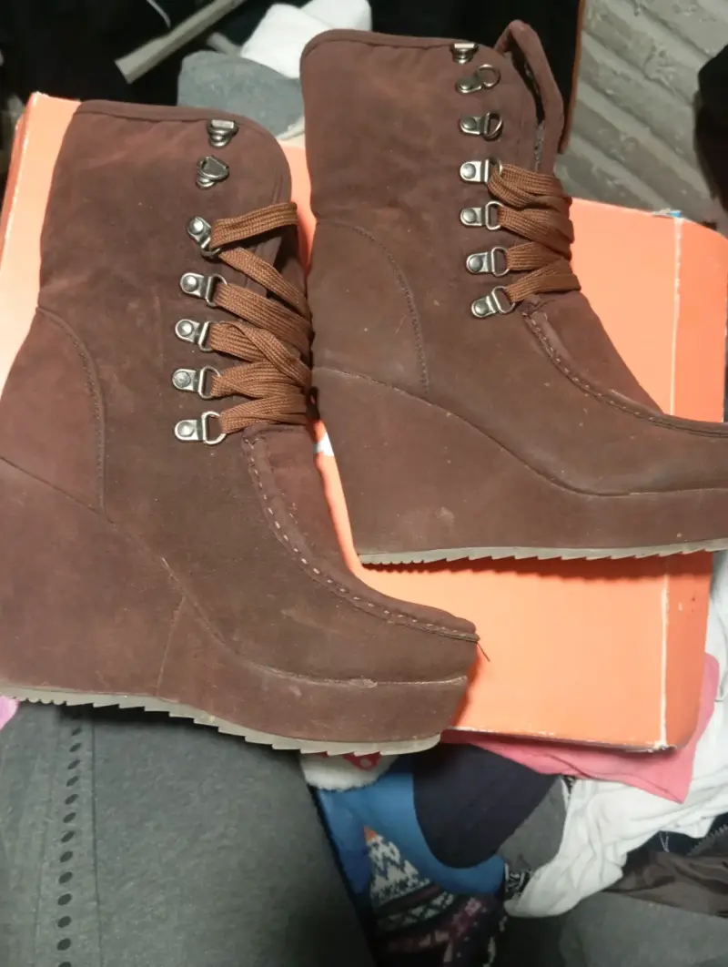 Botines de gamuza marrón con plataforma - 5