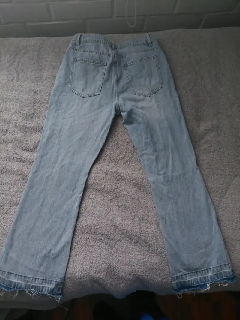 Pantalon celeste - Talla 40 - Muy poco uso. - 3