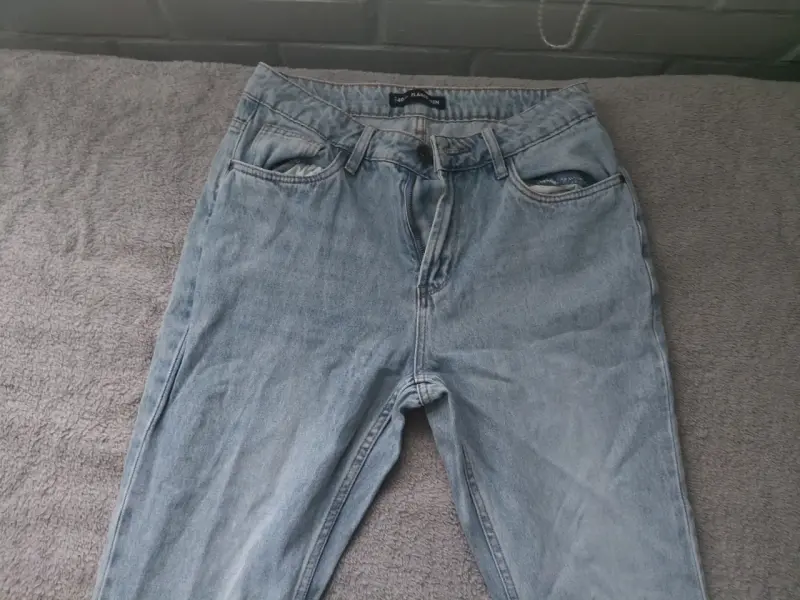 Pantalon celeste - Talla 40 - Muy poco uso. - 4
