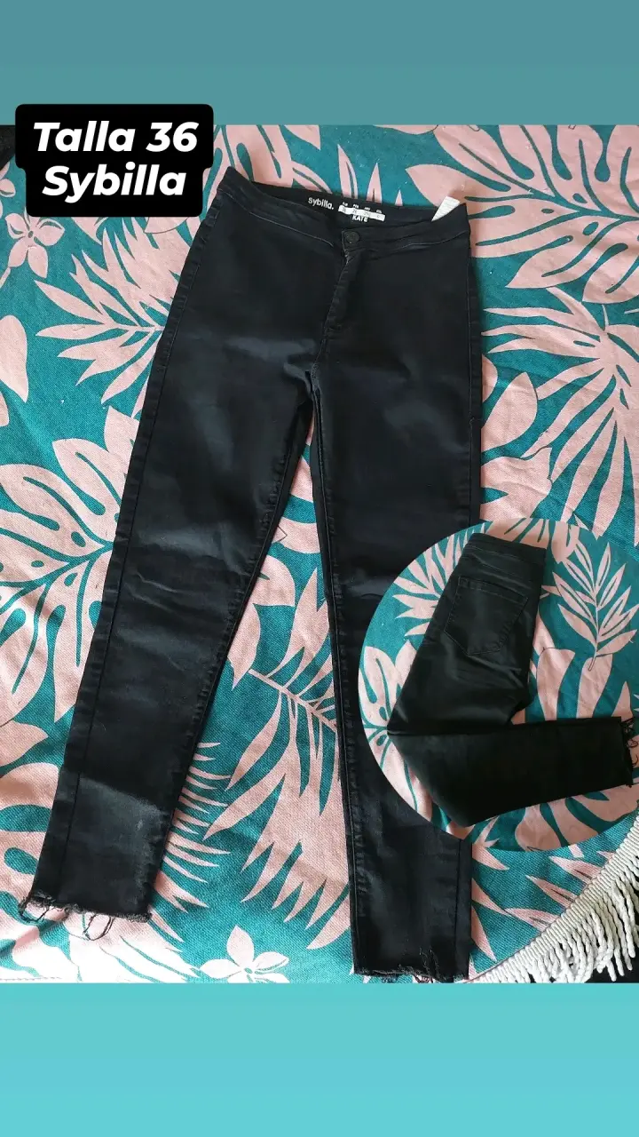 Jeans acampanados Sybilla talla 34 - 3