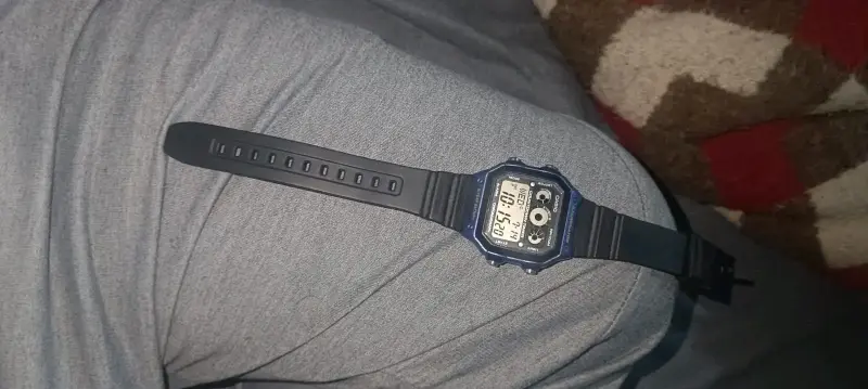 Reloj digital Casio resistente al agua