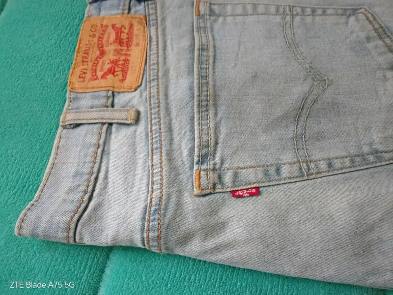 Jeans Levi's 527 azul claro - 3