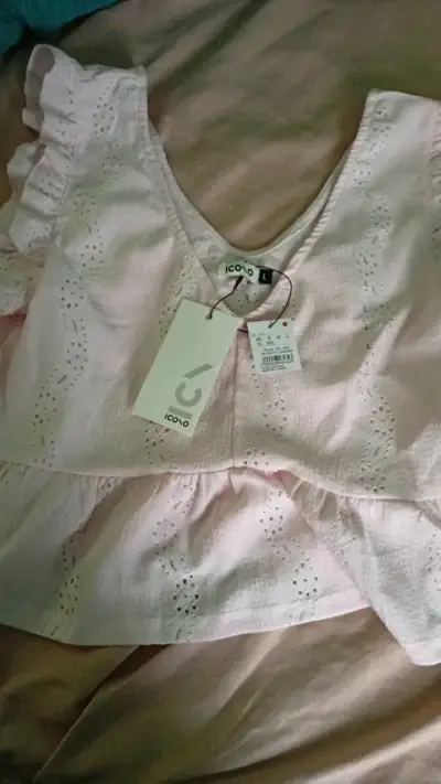 Blusa rosa de encaje Icoo talla L - miniatura 1