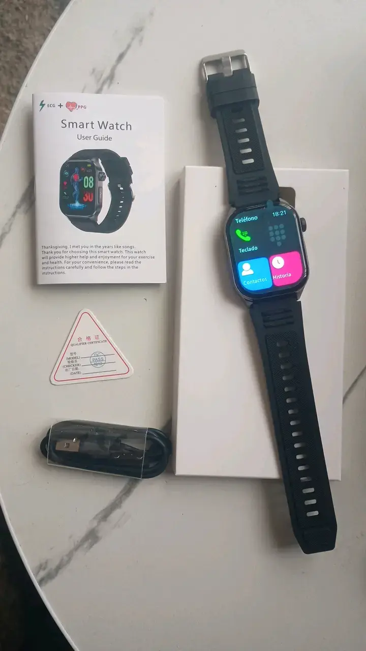 Smartwatch con monitor de salud y llamadas