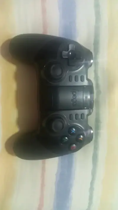 Control inalámbrico ipega para videojuegos - miniatura 1