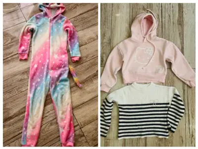 Conjunto deportivo infantil lila con capucha - miniatura 5