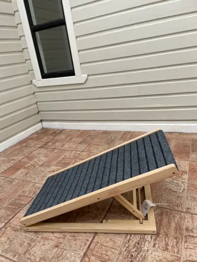 Rampa ajustable para perros de madera - miniatura 2