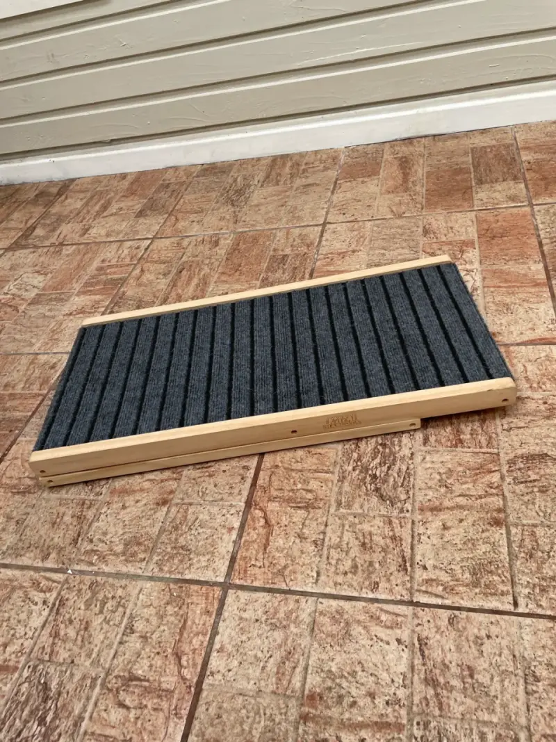 Rampa ajustable para perros de madera - 4