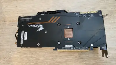 Tarjeta gráfica Gigabyte AORUS GTX1080 8gb - miniatura 2