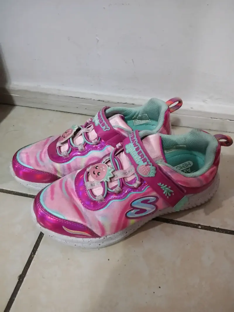 Zapatillas infantiles Skechers Strawberry Splash - 2