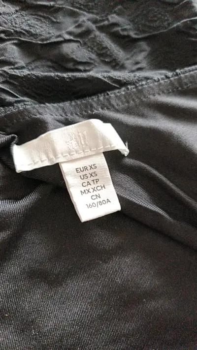 Body negro texturizado para mujer - miniatura 4