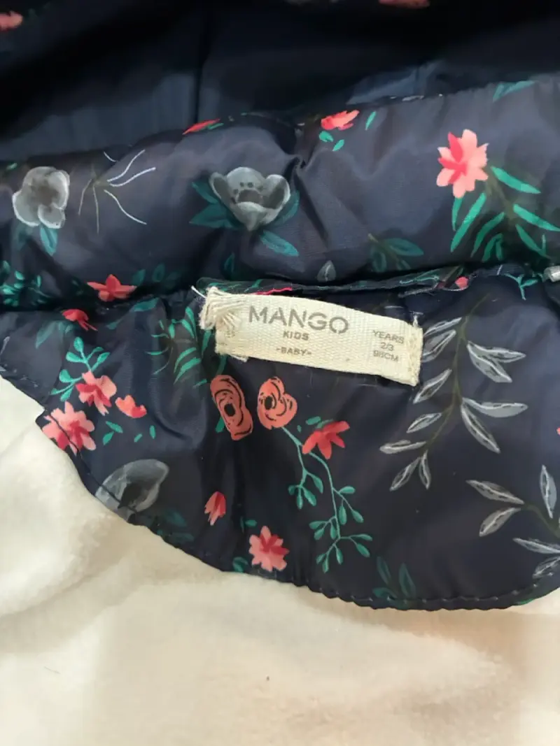 Chaqueta acolchada infantil con estampado  floral - 2