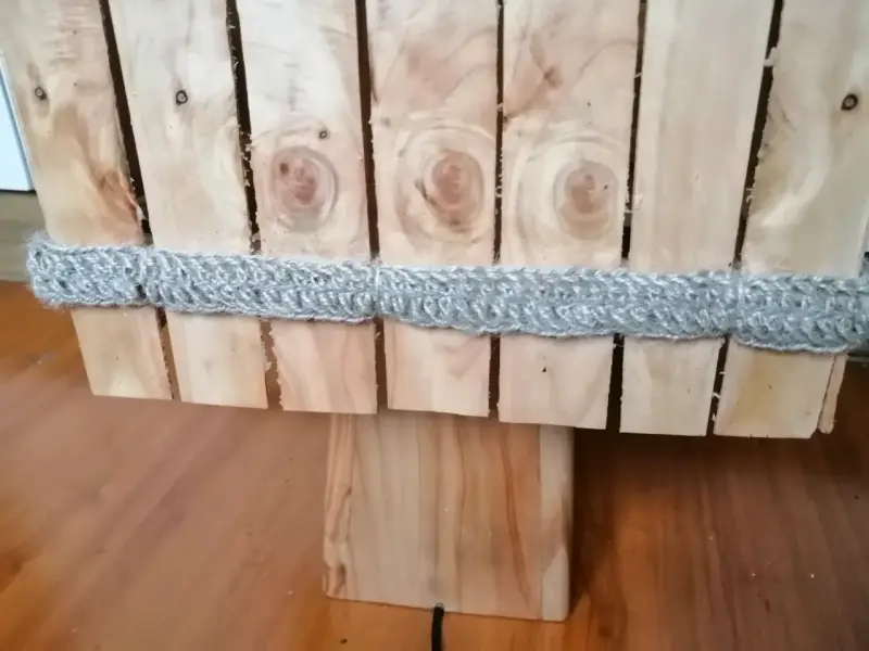 Lámpara  artesanal de madera de Ciprés - 6