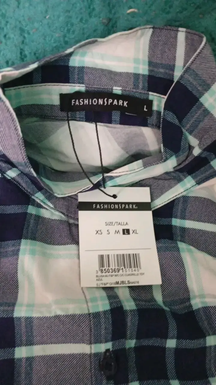 Camisa a cuadros azul y blanca para mujer - 2