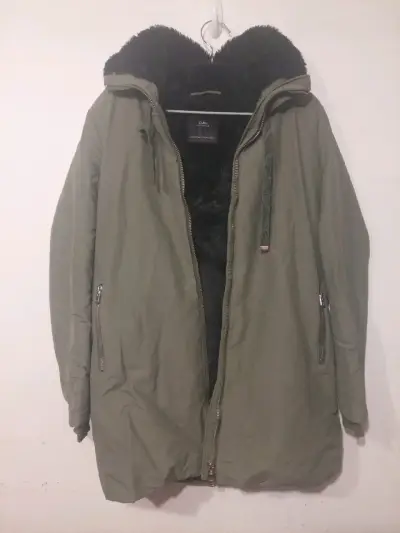 Parka verde con forro de piel Zara - miniatura 1