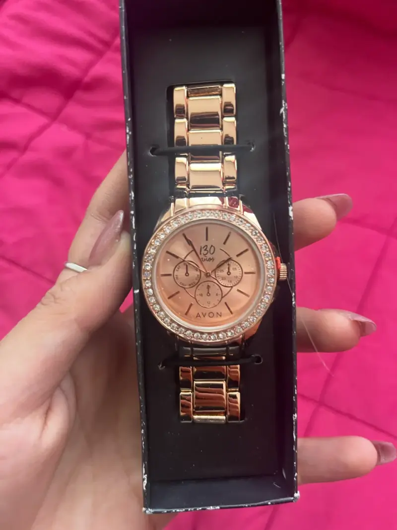 Reloj Avon cobre con cristales - 1