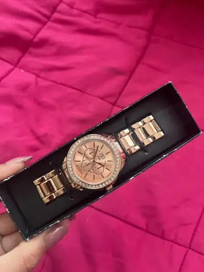 Reloj Avon cobre con cristales - miniatura 2
