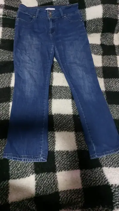 Jeans azul oscuro para hombre - miniatura 1
